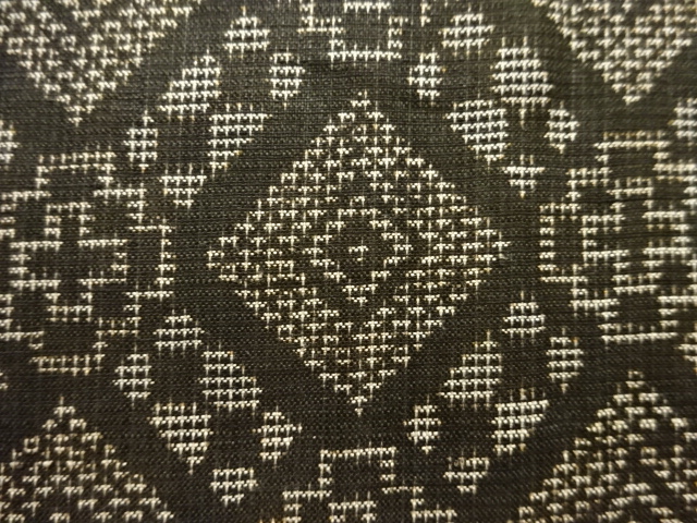 JAPANESE KIMONO / ANTIQUE KIMONO / SILK / DORO OSHIMA TSUMUGI / WOVEN RHOMBUS